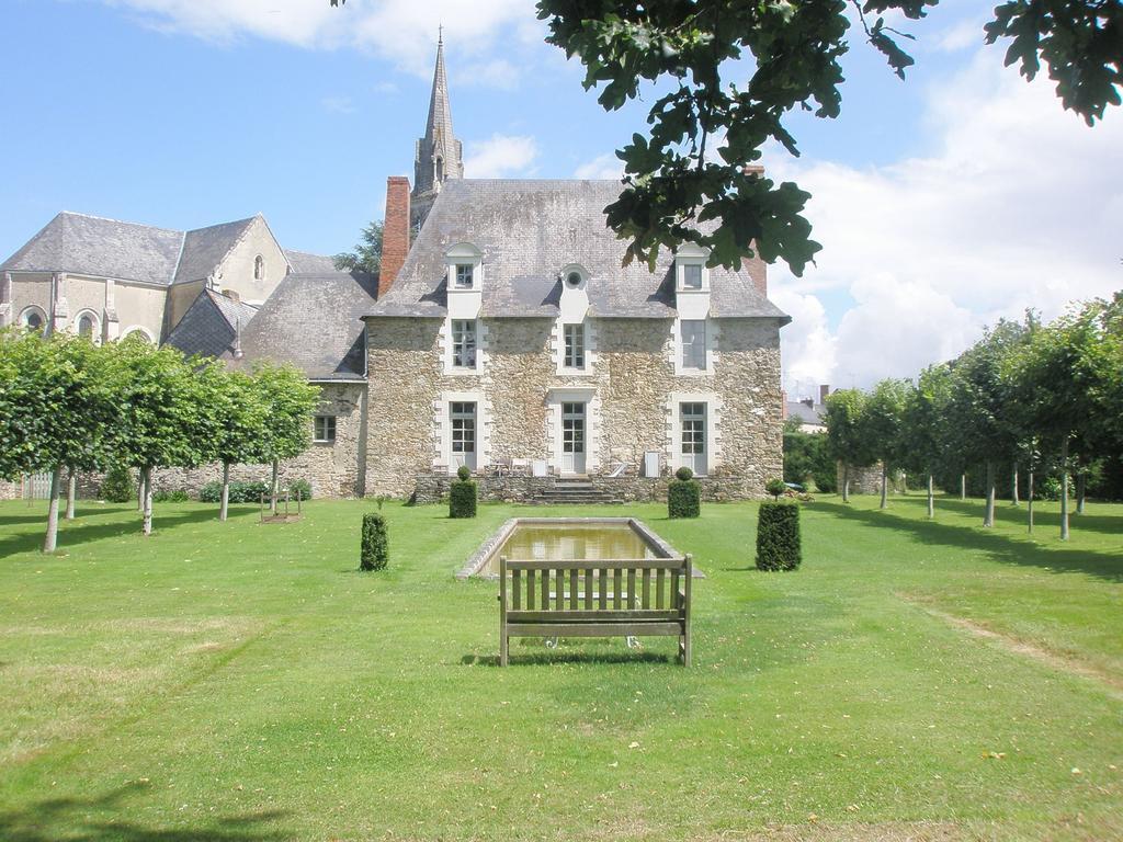 Grange Du Plessis Bed & Breakfast Segré Eksteriør bilde